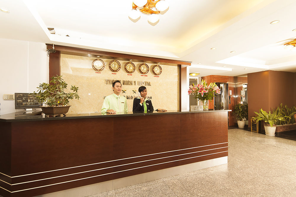 Ttc Hotel Deluxe Airport Хошимин Экстерьер фото